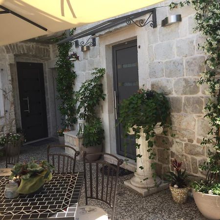 Guest House Laura سبليت المظهر الخارجي الصورة