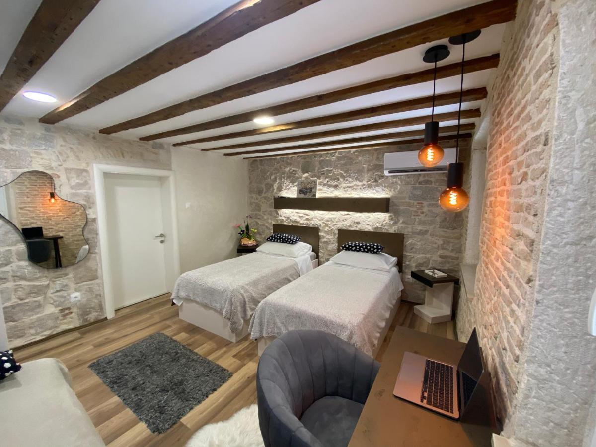 Guest House Laura سبليت المظهر الخارجي الصورة