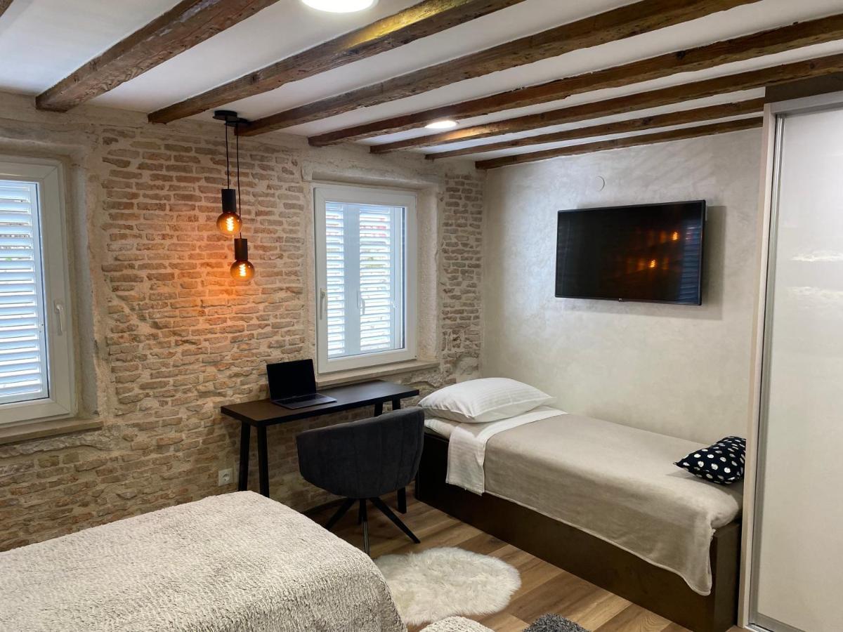 Guest House Laura سبليت المظهر الخارجي الصورة