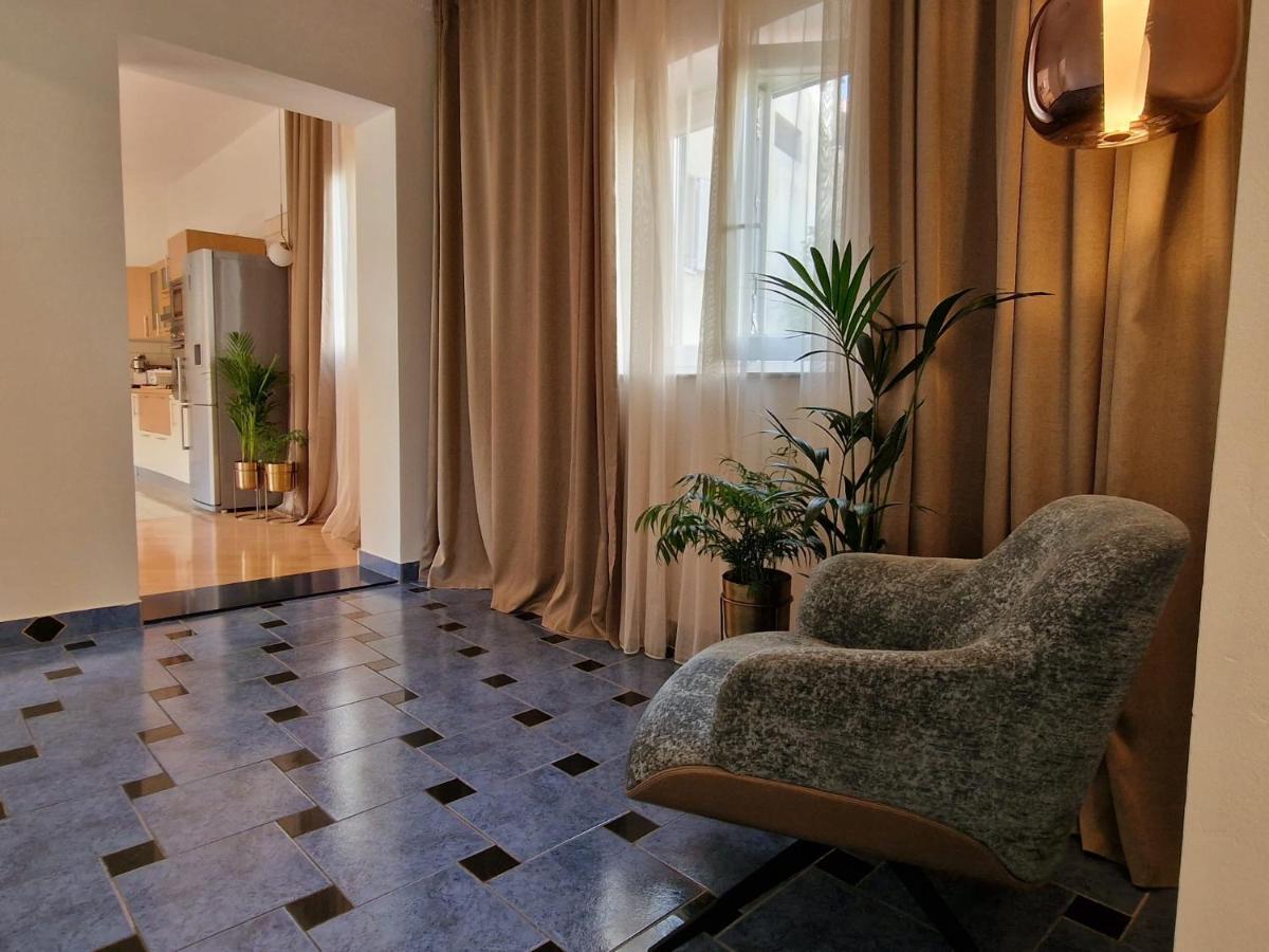Guest House Laura سبليت المظهر الخارجي الصورة